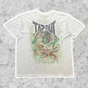 2010's Tapout Japanese Graphic Art Kanji "Respect" T-Shirt
